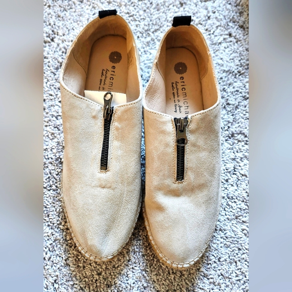 NWT Eric Michael womens handmade suede leather loafers/espadrilles size 8 beige